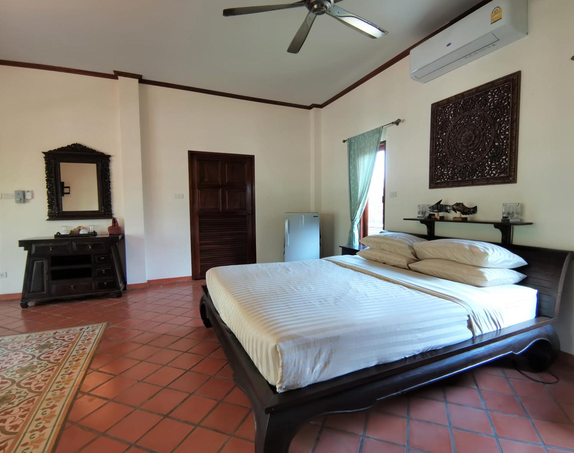 Tuna Resort Rawai Exterior photo